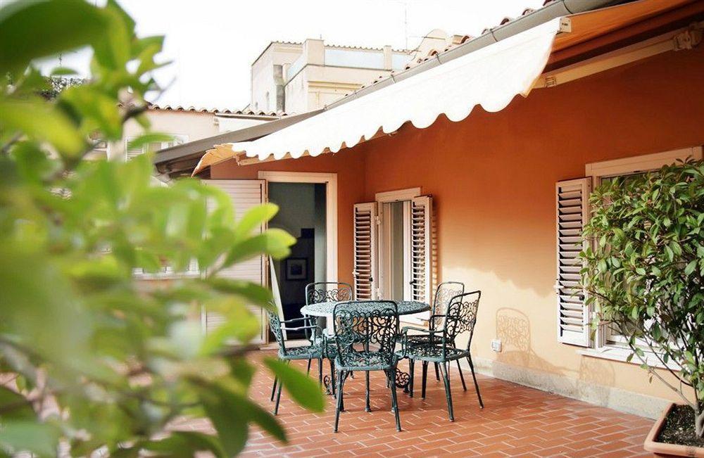 Santa Chiara 3* Rom