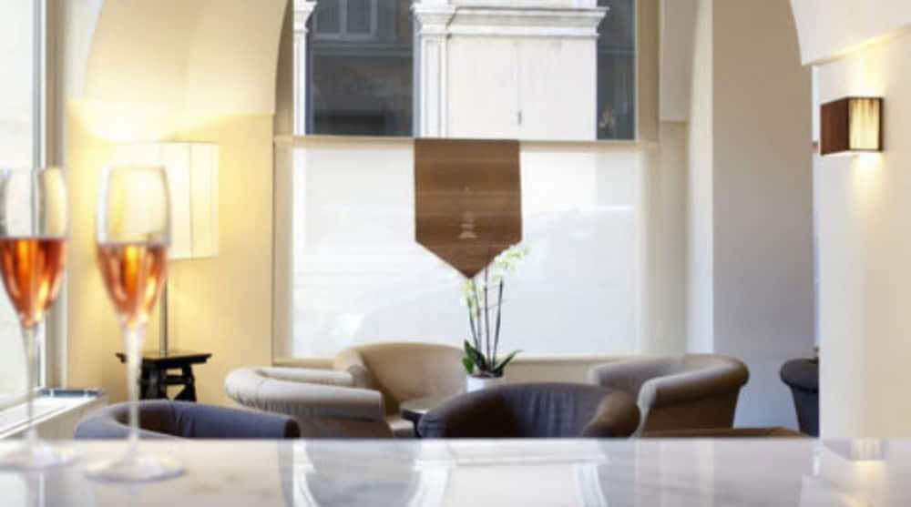 Hotell Santa Chiara