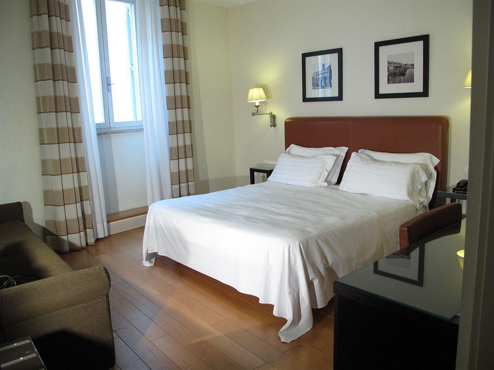 Santa Chiara Hotell Rom
